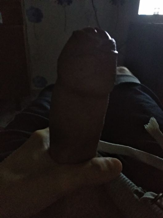 Хочет стояк дырочку