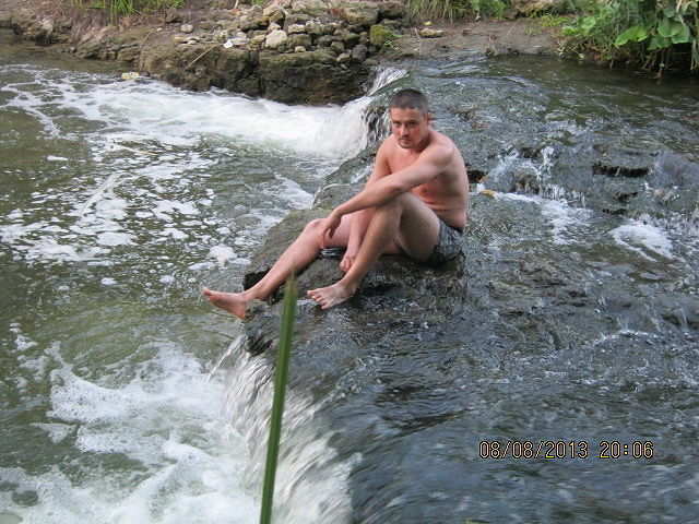 я на водопаде