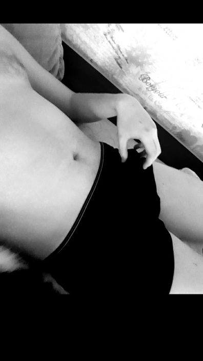 Я жду тебя в постеле)