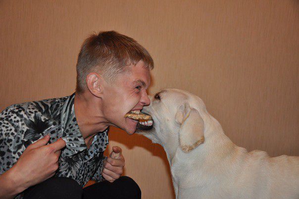 неподелился)