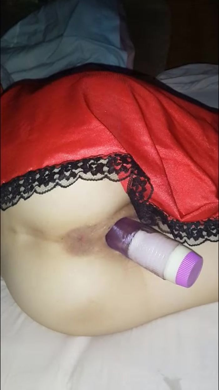 дала погладить во время мастурбации )