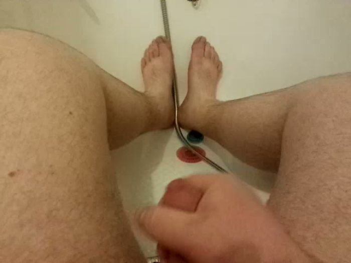 семь дней терпел...