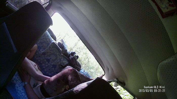 Попутчица не отказалась от куни.